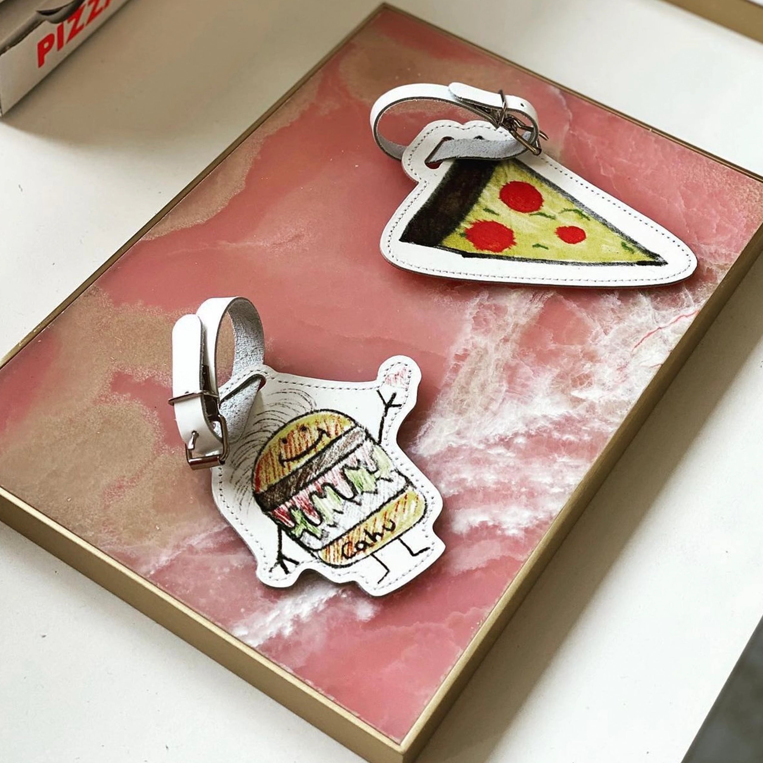 PIZZA LUGGAGE TAG